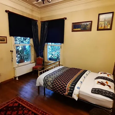 Historic Flower Mansion *