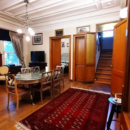 Βίλα Historic Flower Mansion *